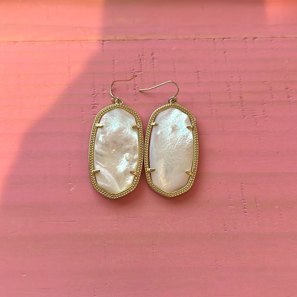 Kendra Scott Mother of Pearl Drop Earrings